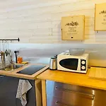Studio Ile De La Barthelasse A Deux Pas Du Centre