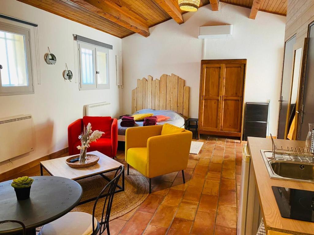 Ile De La Barthelasse A Deux Pas Du Centre Appartement *